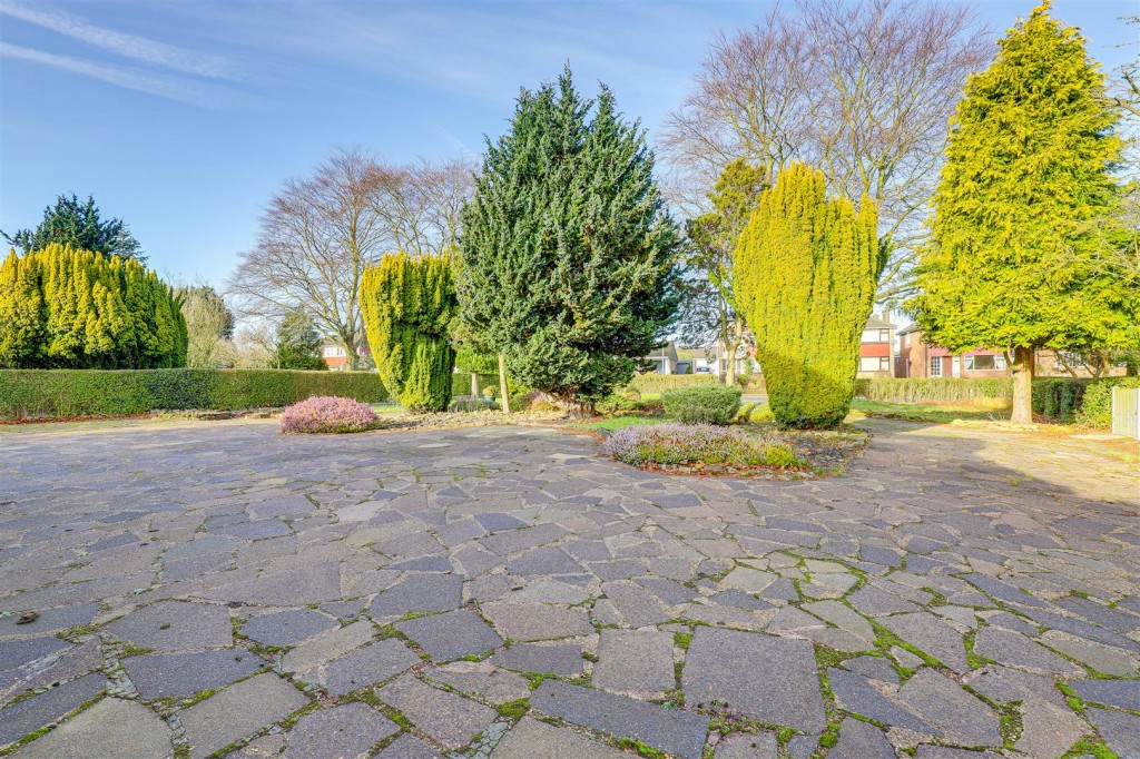 Papplewick Lane, Hucknall, Nottinghamshire, NG15 8EH