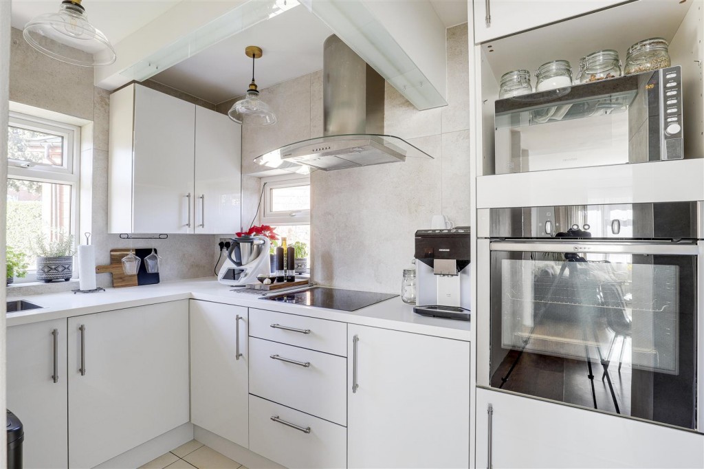 Alderton Road, Sherwood, Nottinghamshire, NG5 6DX