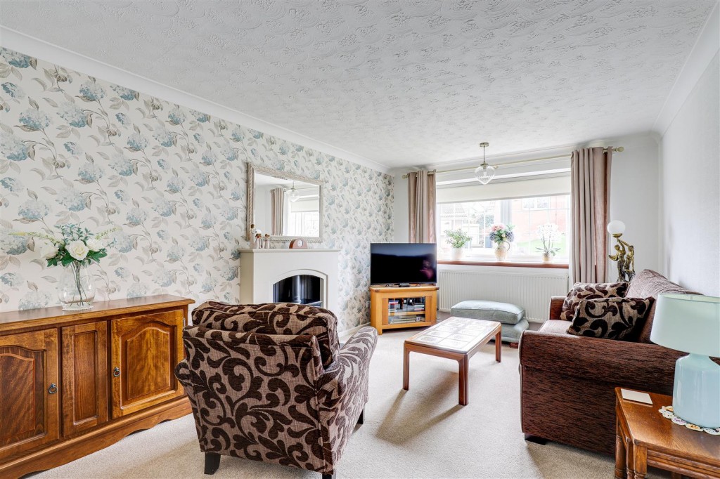 Morello Avenue, Carlton, Nottinghamshire, NG4 3BU