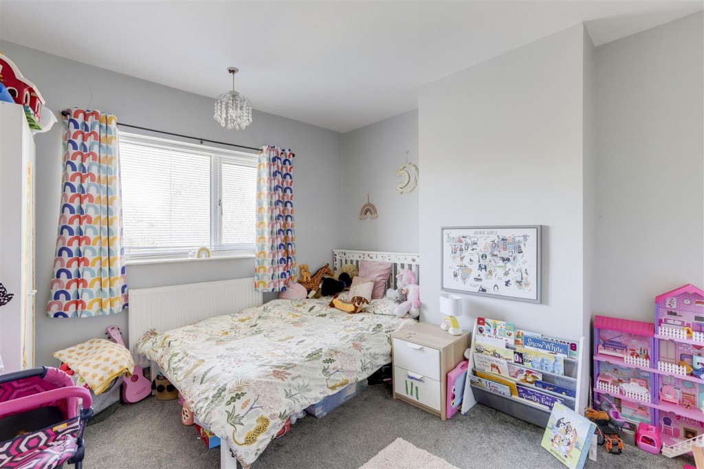 Shortwood Avenue, Hucknall, Nottinghamshire, NG15 6DA