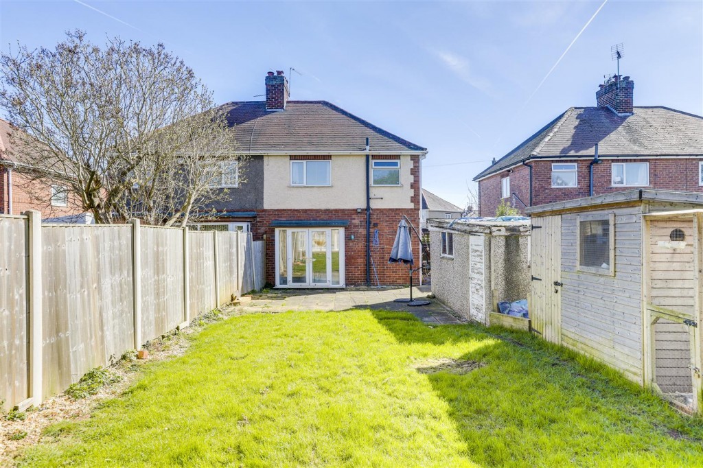 Shortwood Avenue, Hucknall, Nottinghamshire, NG15 6DA
