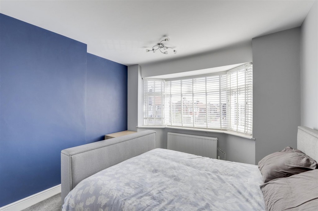 Shortwood Avenue, Hucknall, Nottinghamshire, NG15 6DA