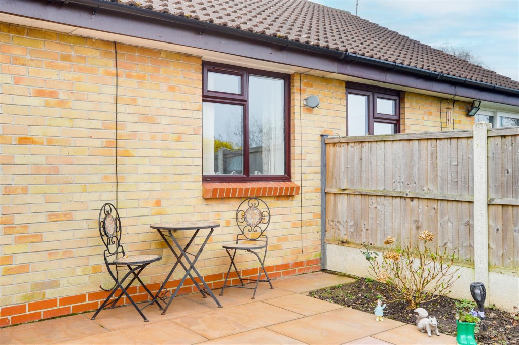 Broadleigh Close, West Bridgford, Nottinghamshire, NG2 7NZ