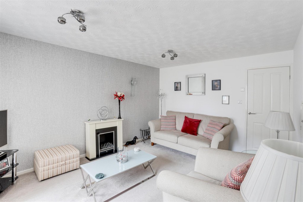 Broadleigh Close, West Bridgford, Nottinghamshire, NG2 7NZ