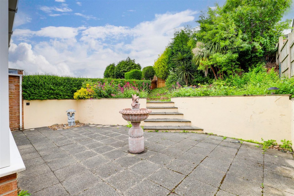 Valetta Road, Arnold, Nottinghamshire, NG5 7LW