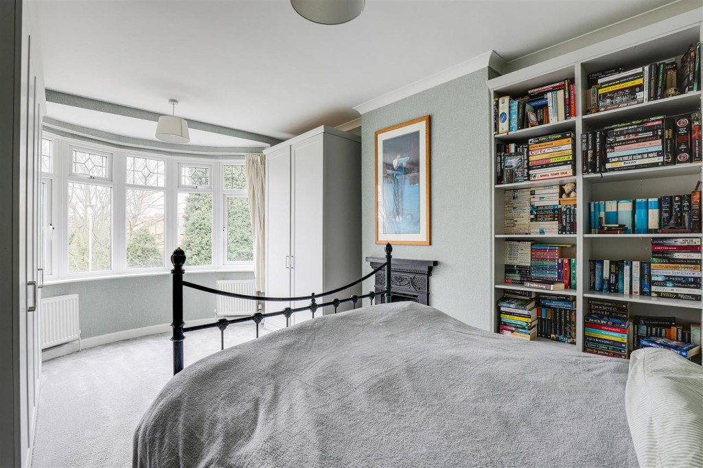 Calverton Road, Arnold, Nottinghamshire, NG5 8FR