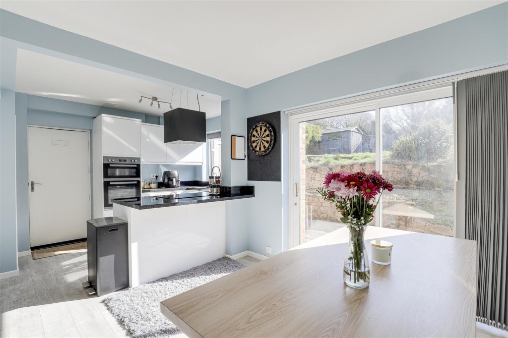 Homefield Avenue, Arnold, Nottinghamshire, NG5 8FZ