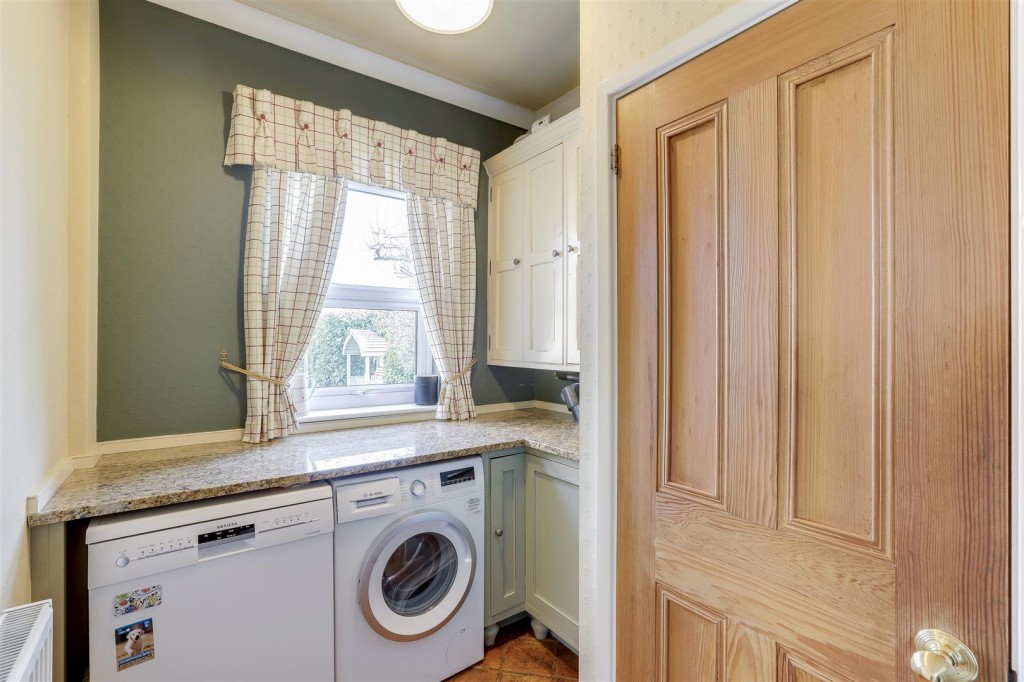Nottingham Road, Ilkeston, Derbyshire, DE7 5AL