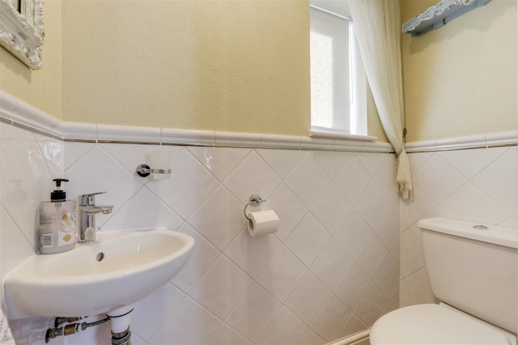 Nottingham Road, Ilkeston, Derbyshire, DE7 5AL