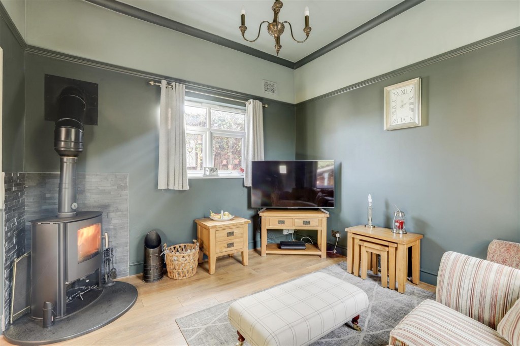 Nottingham Road, Ilkeston, Derbyshire, DE7 5AL