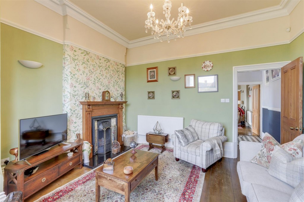Nottingham Road, Ilkeston, Derbyshire, DE7 5AL