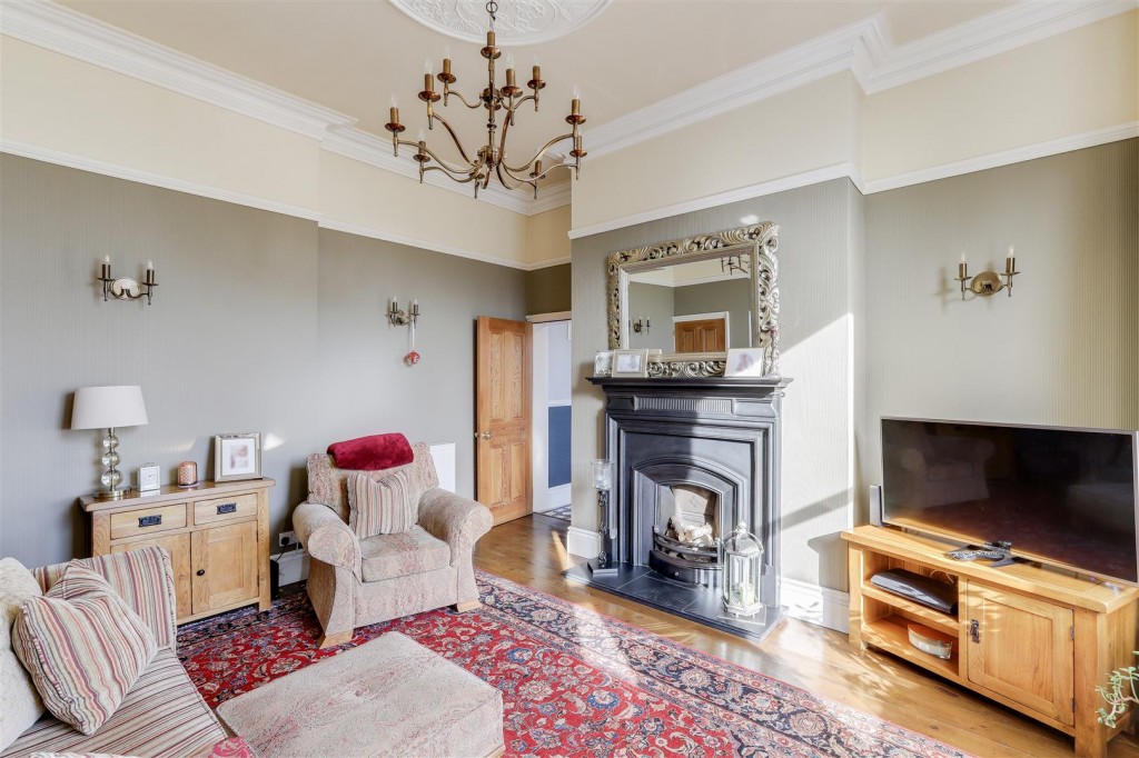 Nottingham Road, Ilkeston, Derbyshire, DE7 5AL