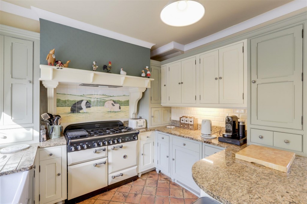 Nottingham Road, Ilkeston, Derbyshire, DE7 5AL