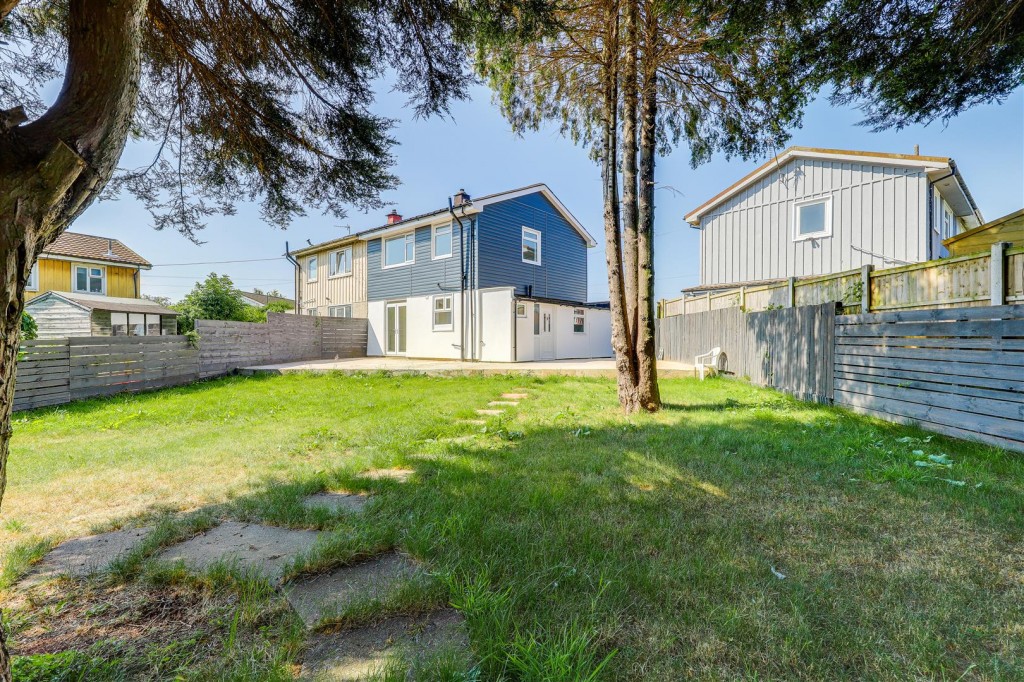 Graylands Road, Bilborough, Nottinghamshire, NG8 4FJ