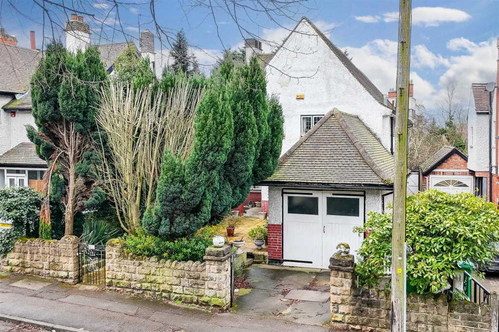 Thorncliffe Road, Mapperley Park, Nottinghamshire, NG3 5BQ