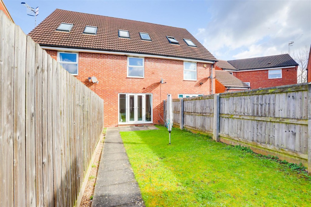 High Main Drive, Bestwood Village, Nottinghamshire, NG6 8YX