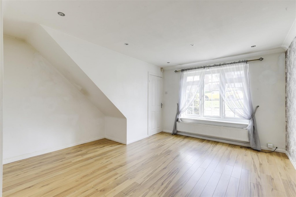 Howbeck Road, Arnold, Nottinghamshire, NG5 8QA