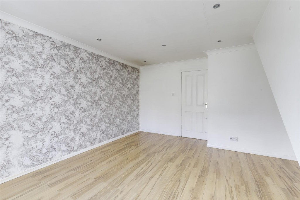 Howbeck Road, Arnold, Nottinghamshire, NG5 8QA