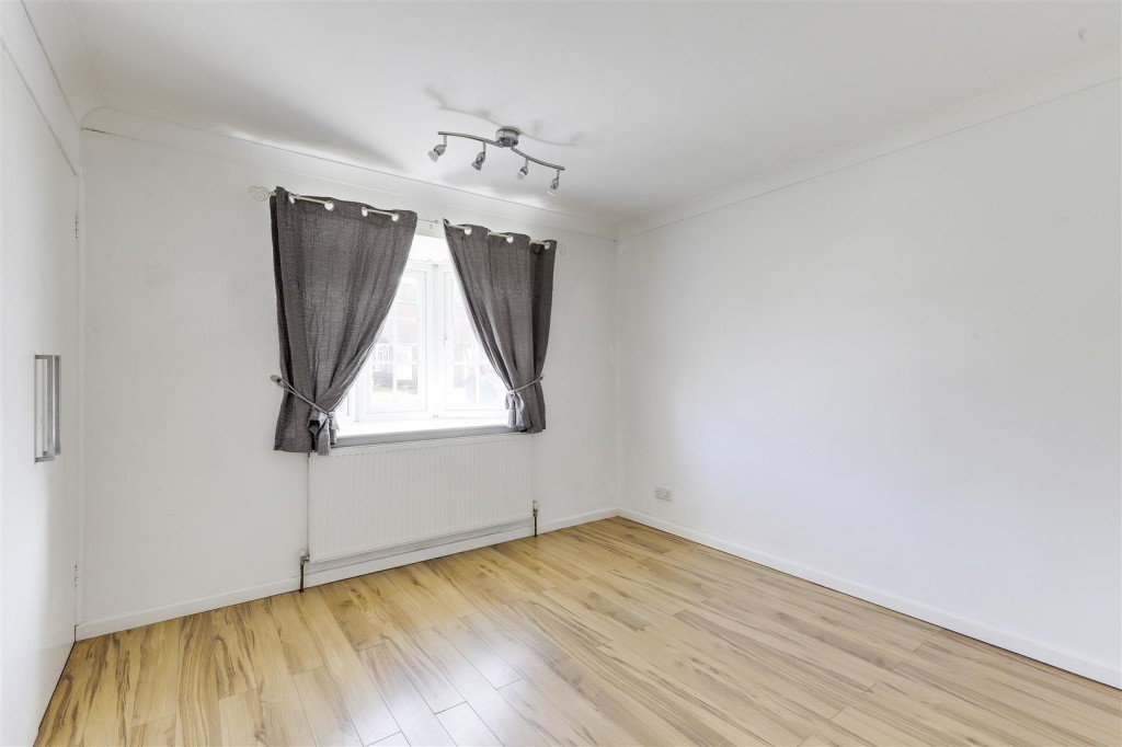 Howbeck Road, Arnold, Nottinghamshire, NG5 8QA