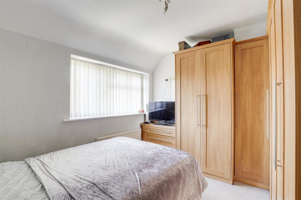 Naseby Close, Heathfield, Nottinghamshire, NG5 1NU