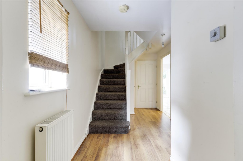 Sheridan Way, Sherwood, Nottinghamshire, NG5 1QH