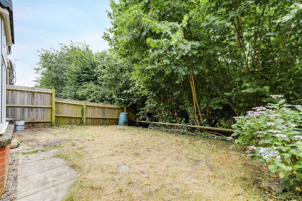 Sheridan Way, Sherwood, Nottinghamshire, NG5 1QH