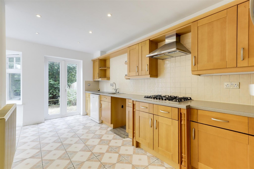 Sheridan Way, Sherwood, Nottinghamshire, NG5 1QH