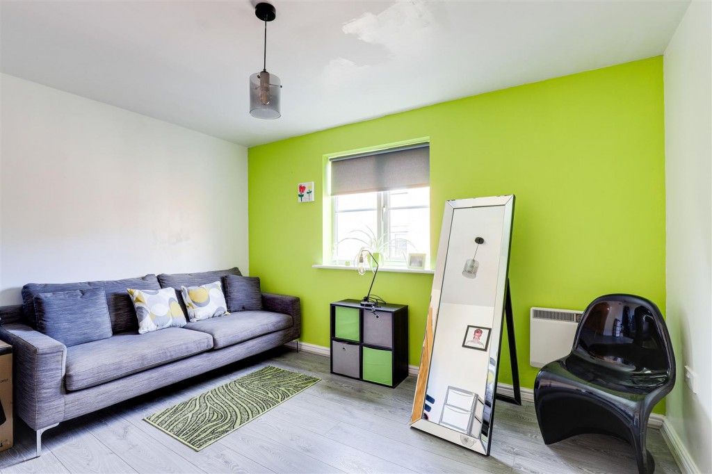 Thomas Forman Court, Stanhope Avenue, Carrington, Nottinghamshire, NG5 1QY