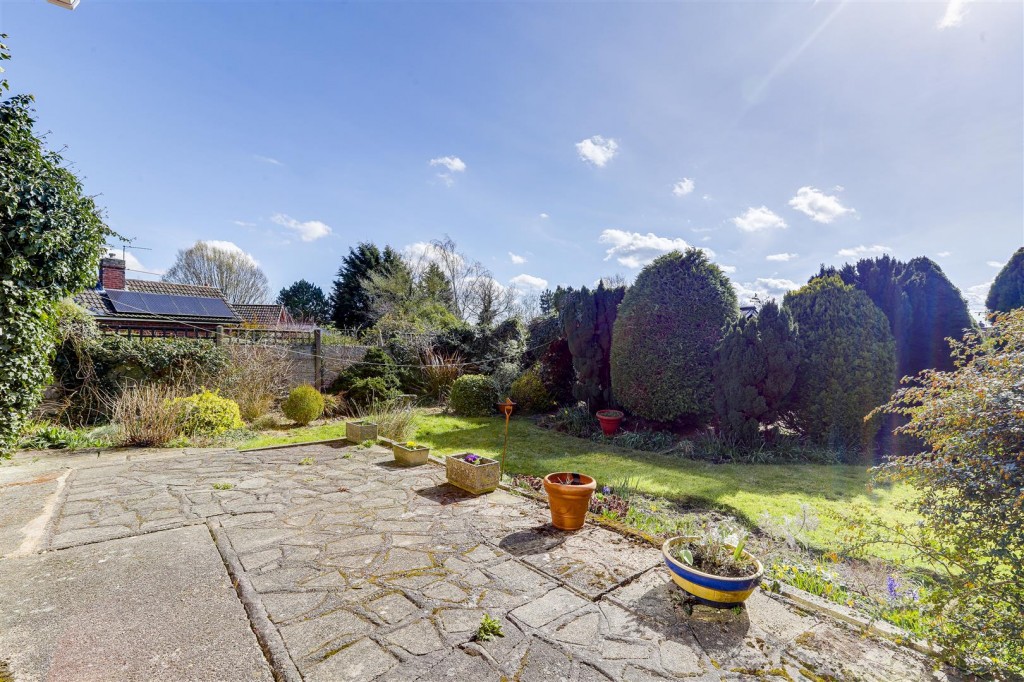 Nottingham Road, Selston, Nottinghamshire, NG16 6BX