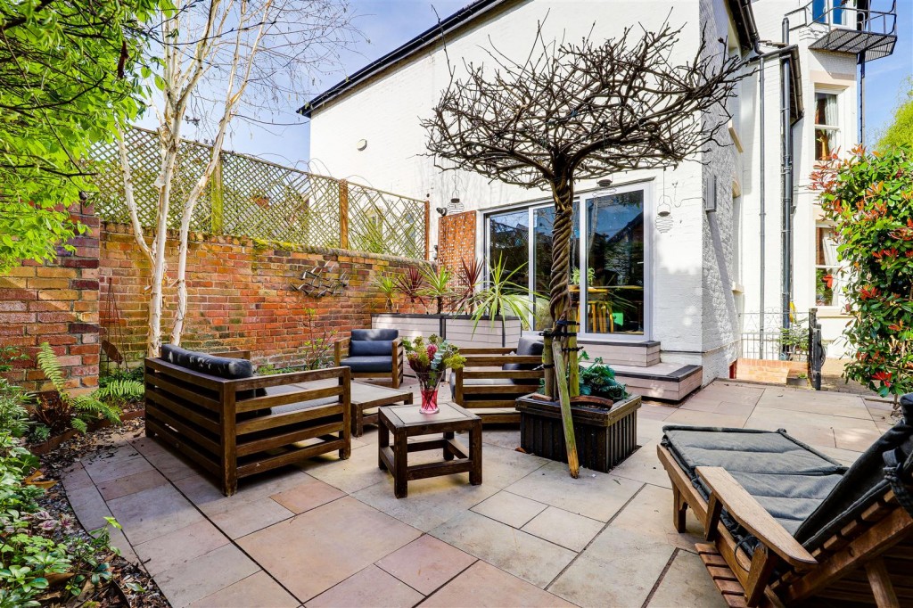 Hamilton Drive, The Park, Nottinghamshire, NG7 1DF