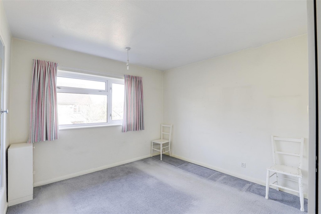Maythorne Walk, Arnold, Nottinghamshire, NG5 5RG