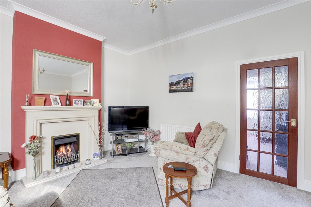 Moor Road, Bestwood Village, Nottinghamshire, NG6 8SZ