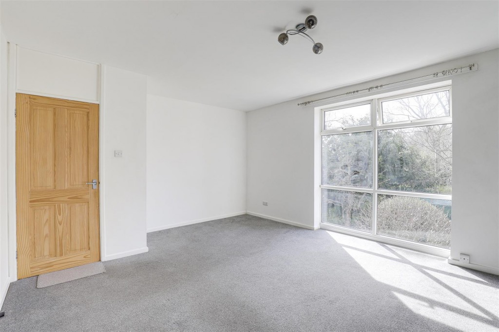 Priory Court, Friday Lane, Gedling, Nottinghamshire, NG4 3LJ