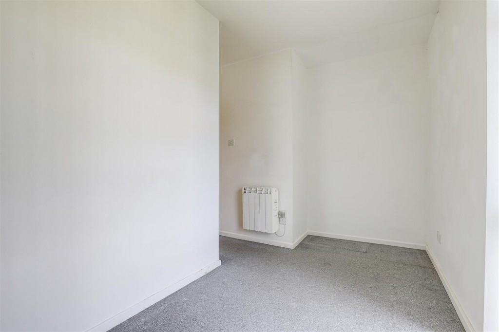 Priory Court, Friday Lane, Gedling, Nottinghamshire, NG4 3LJ