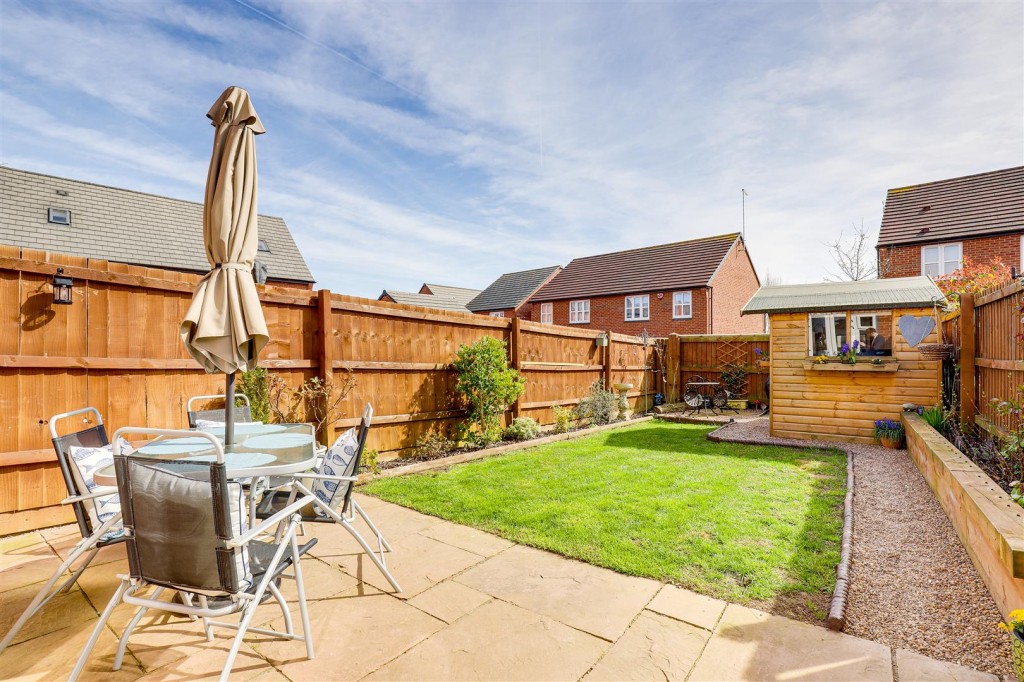 Bass Close, Linby, Nottinghamshire, NG15 8JW