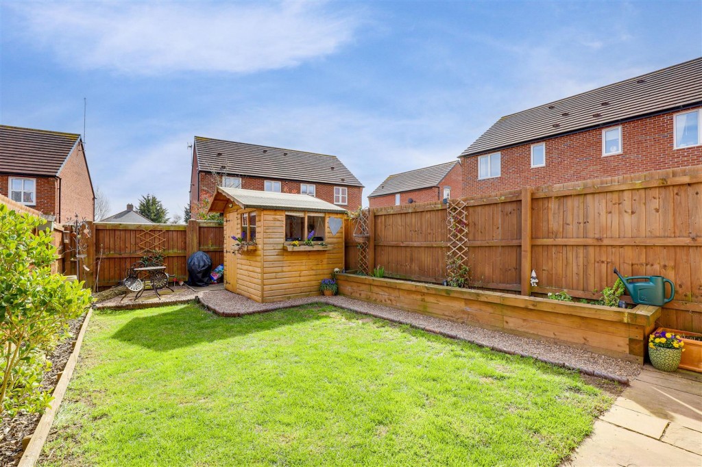 Bass Close, Linby, Nottinghamshire, NG15 8JW