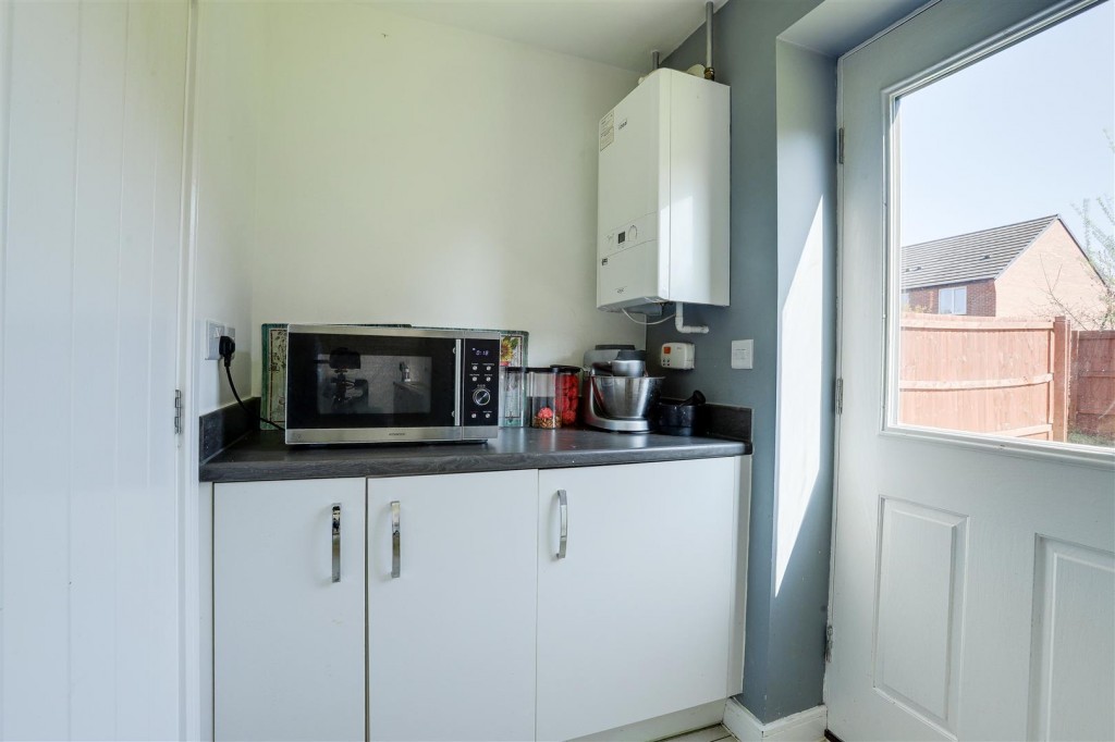 Summer Drive, West Bridgford, Nottinghamshire, NG2 7YJ