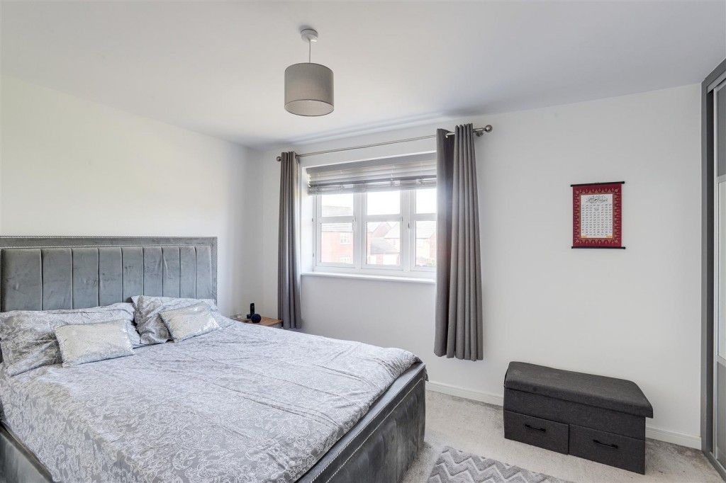 Summer Drive, West Bridgford, Nottinghamshire, NG2 7YJ