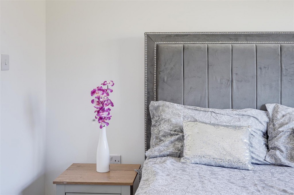 Summer Drive, West Bridgford, Nottinghamshire, NG2 7YJ