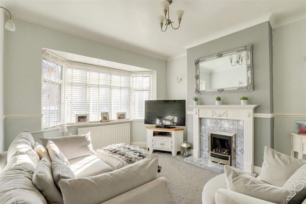 Thorneywood Road, Long Eaton, Derbyshire, NG10 2DY