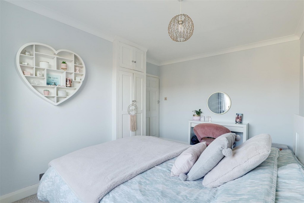 Thorneywood Road, Long Eaton, Derbyshire, NG10 2DY