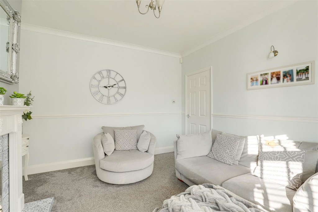 Thorneywood Road, Long Eaton, Derbyshire, NG10 2DY
