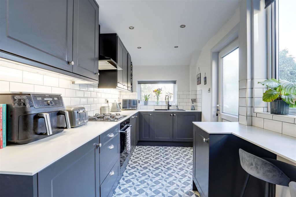 Thorneywood Road, Long Eaton, Derbyshire, NG10 2DY