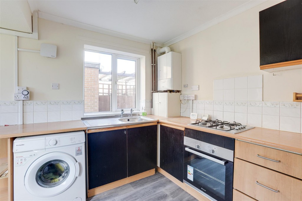 Wharfedale, Wollaton, Nottinghamshire, NG8 2TS