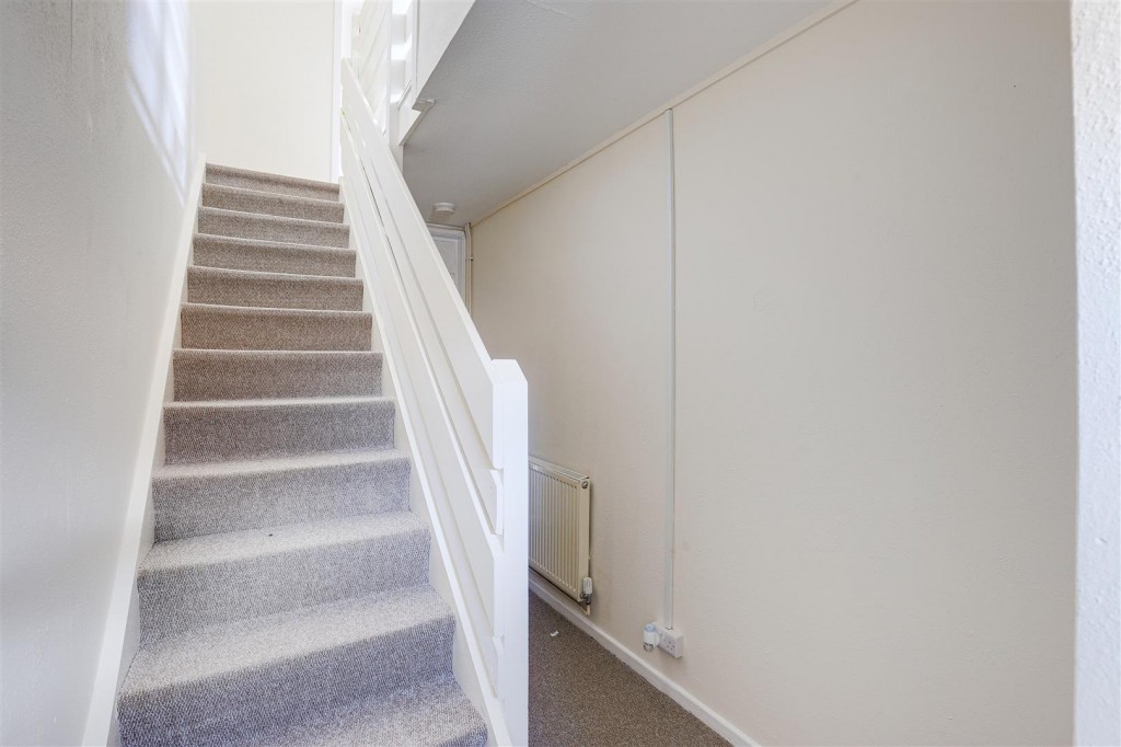 Wharfedale, Wollaton, Nottinghamshire, NG8 2TS