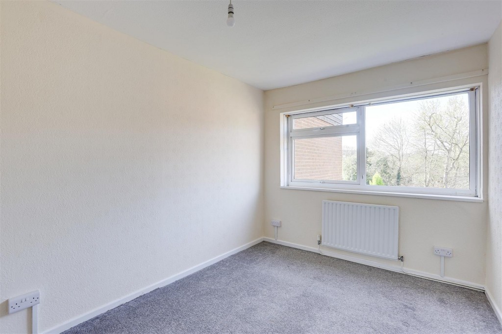 Wharfedale, Wollaton, Nottinghamshire, NG8 2TS