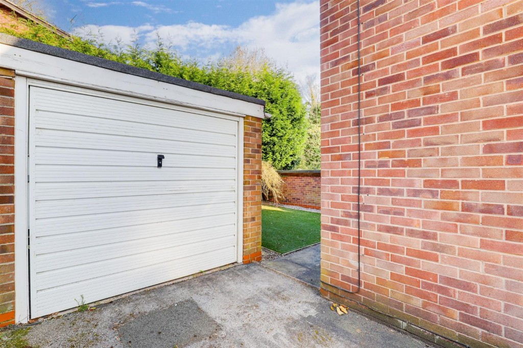 Kent Road, Mapperley, Nottinghamshire, NG3 6BE