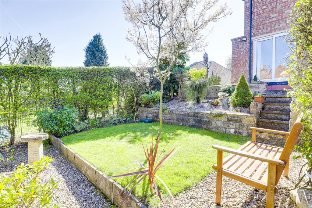 Moore Road, Mapperley, Nottinghamshire, NG3 6EF