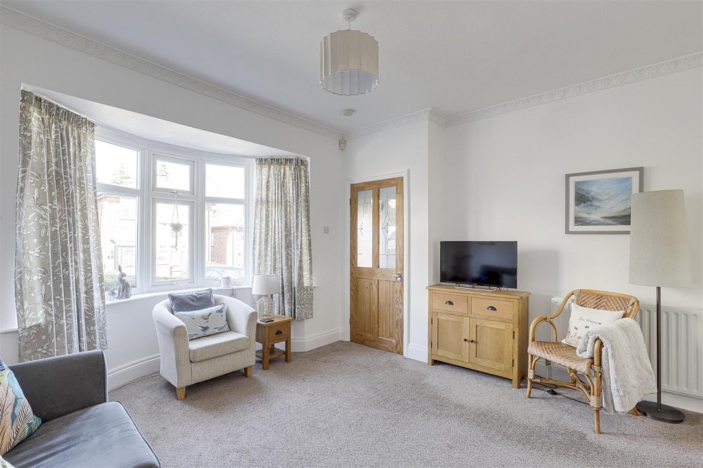Moore Road, Mapperley, Nottinghamshire, NG3 6EF
