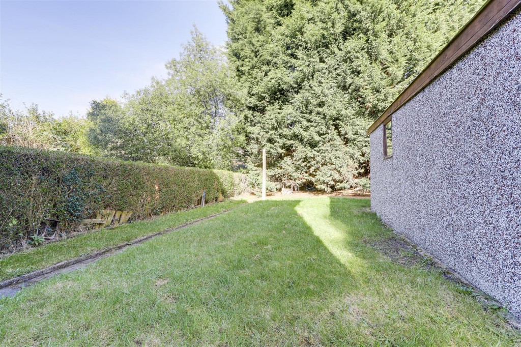 Gainsford Crescent, Bestwood, Nottinghamshire, NG5 5FJ
